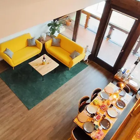 Stilvolle Galeriewohnung Im Land Der Tausend Berge مرسبورغ