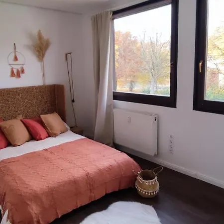 Stilvolle Galeriewohnung Im Land Der Tausend Berge