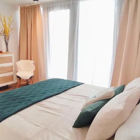 شقة Stilvolle Galeriewohnung Im Land Der Tausend Berge مرسبورغ