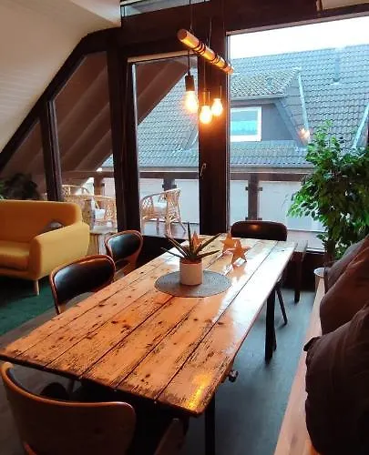 Stilvolle Galeriewohnung Im Land Der Tausend Berge Lägenhet Marsberg