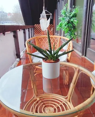 Lägenhet Stilvolle Galeriewohnung Im Land Der Tausend Berge *